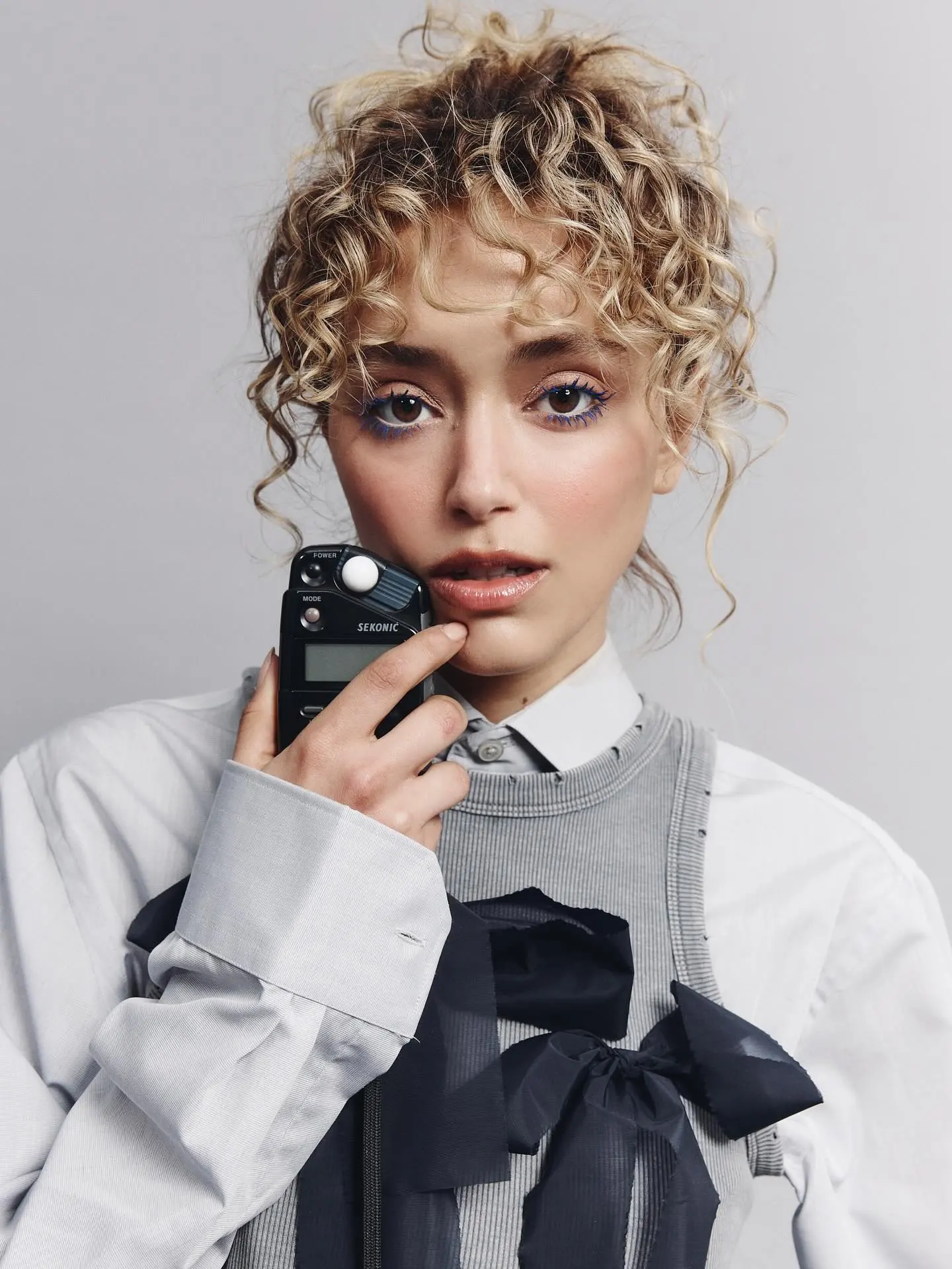 Shoot produced at Le Studio Honoré, central Paris (1st arr.)