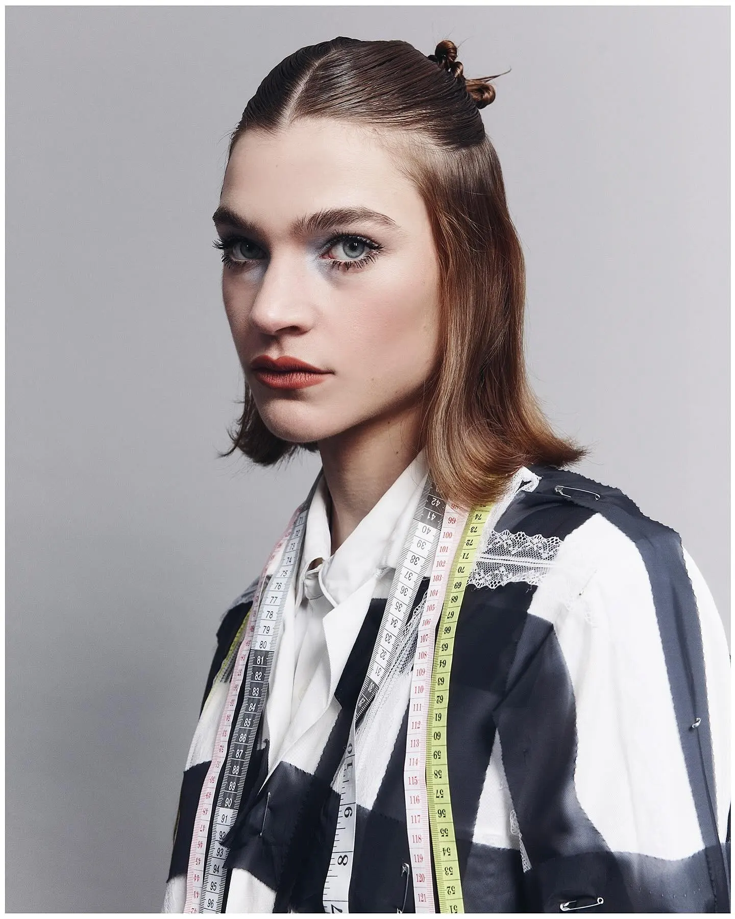Shoot produced at Le Studio Honoré, central Paris (1st arr.)