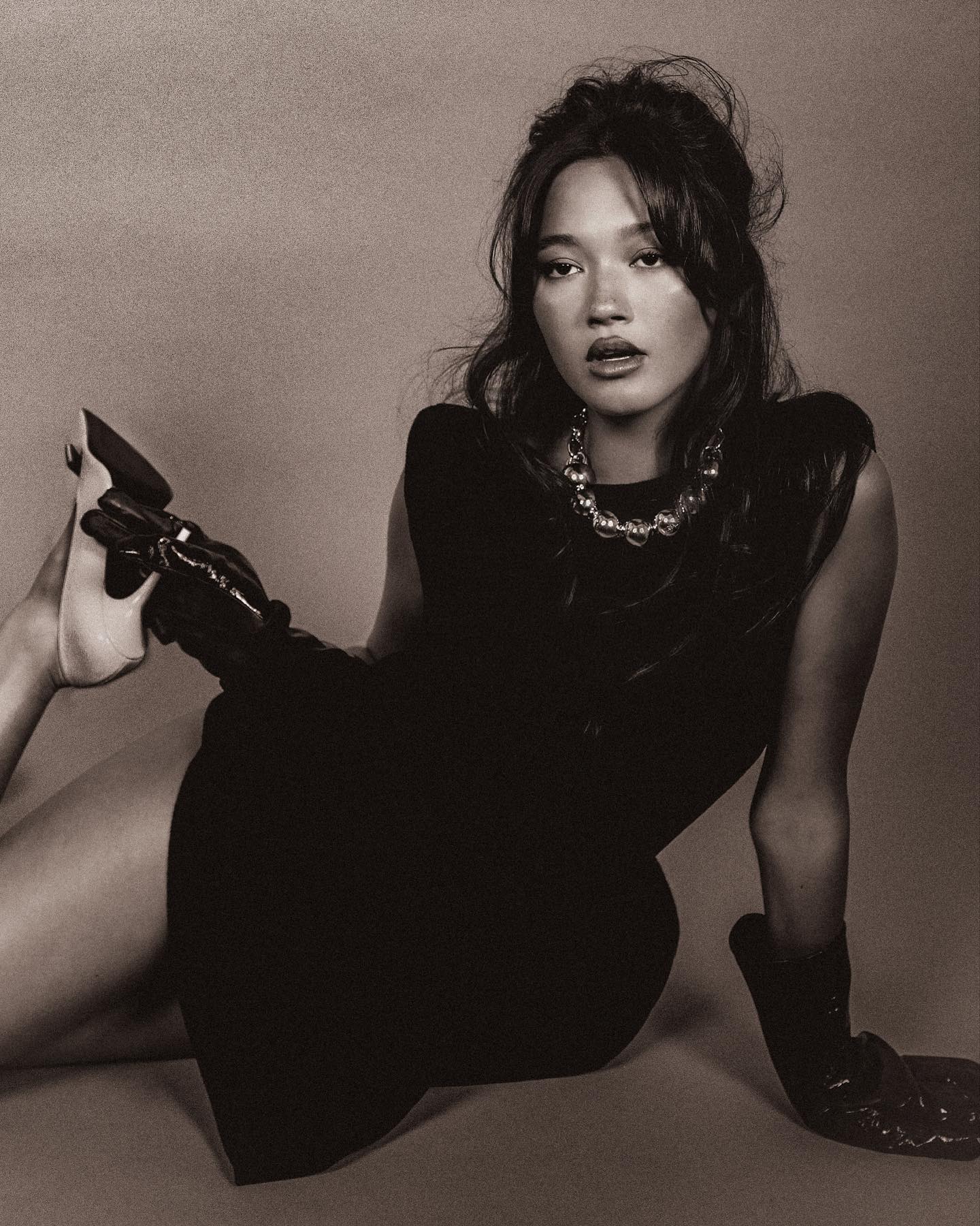 Shoot produced at Le Studio Honoré, central Paris (1st arr.)