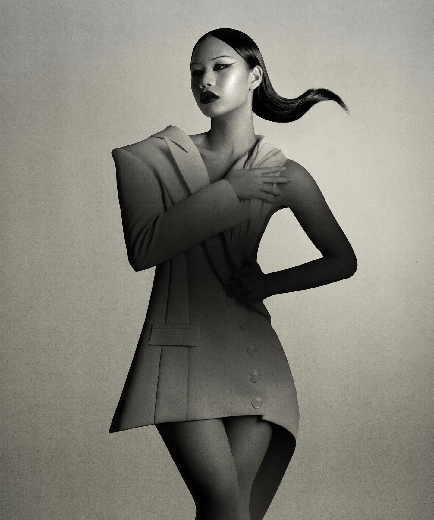 Shoot produced at Le Studio Honoré, central Paris (1st arr.)