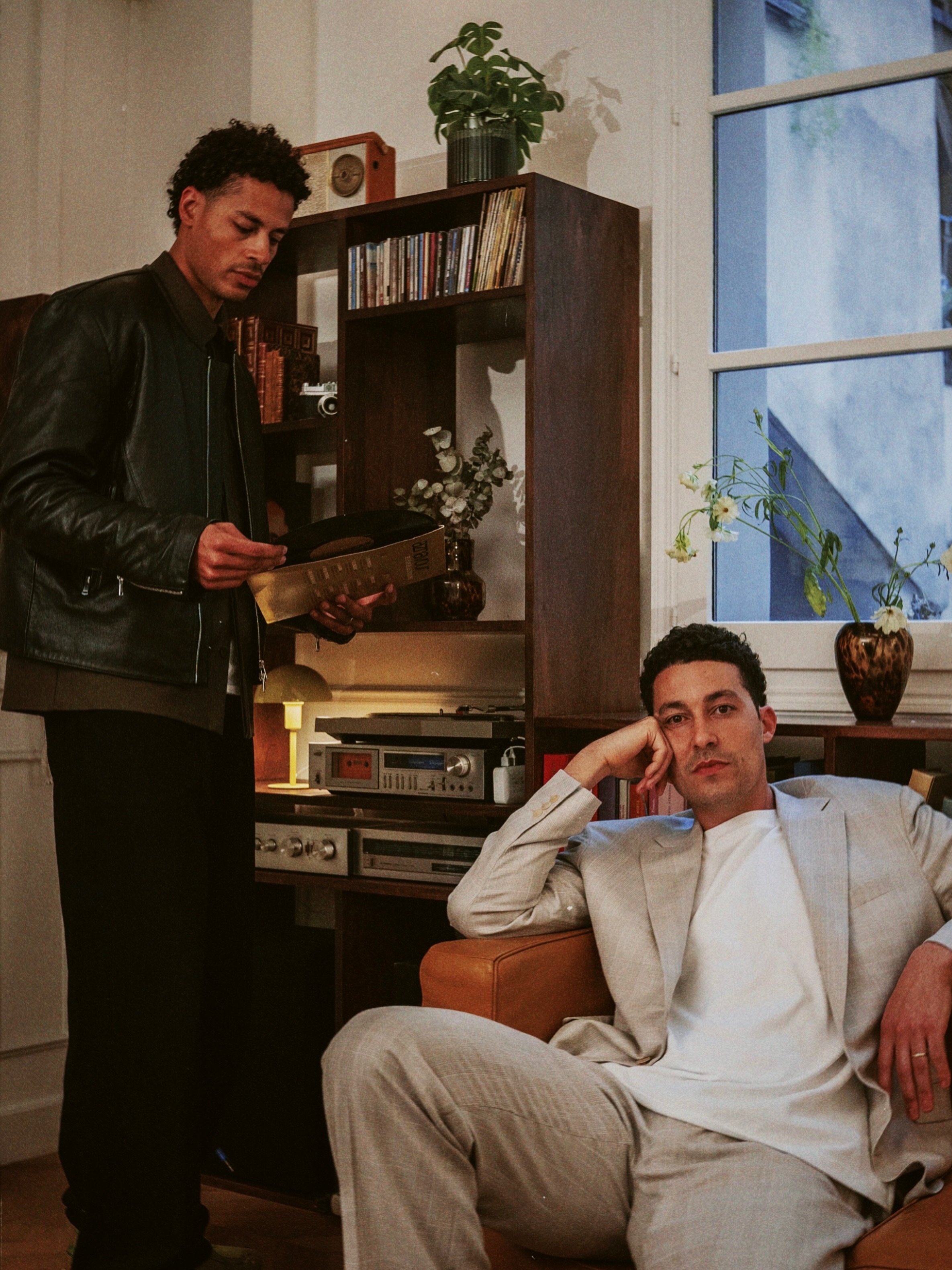 Shoot produced at Le Studio Honoré, central Paris (1st arr.)