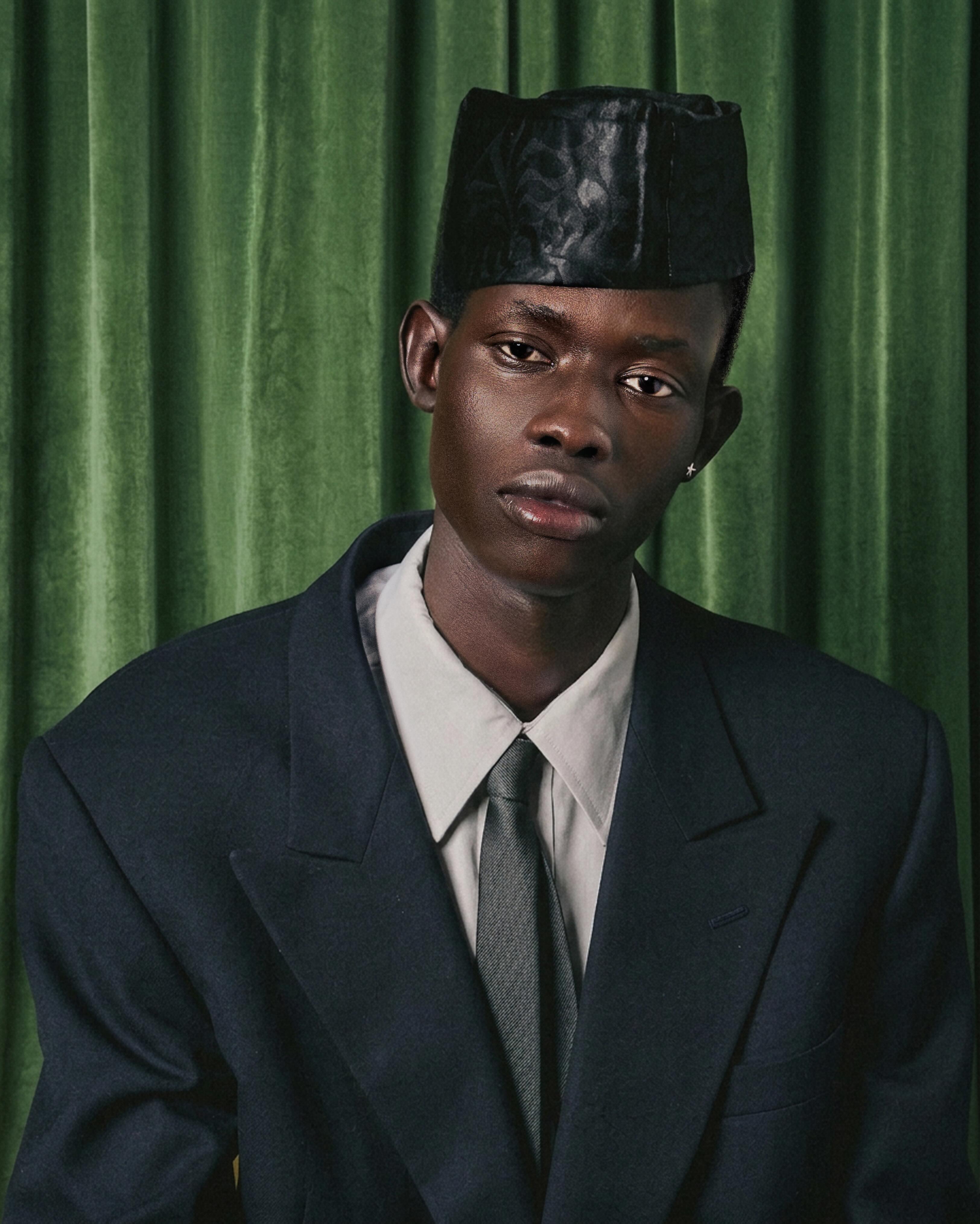 Shoot produced at Le Studio Honoré, central Paris (1st arr.)