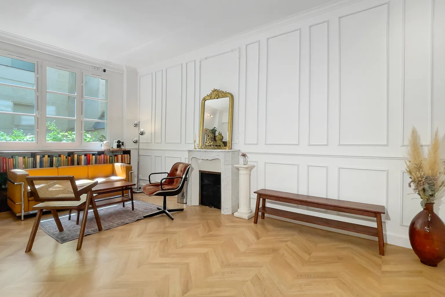 Le studio haussmannien du Studio Honoré, Paris 1er
